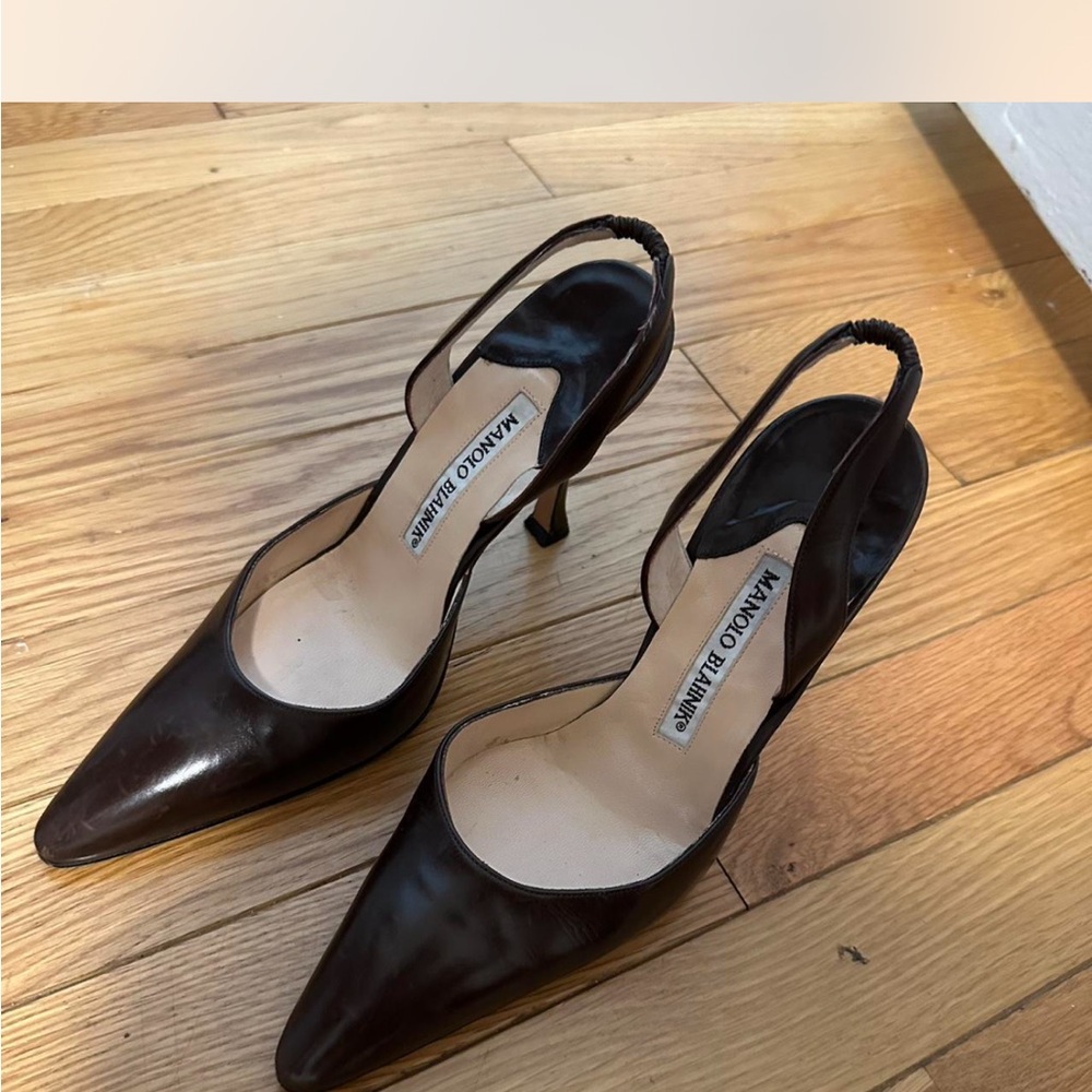 Manolo Blahnik Dark Brown Slingback Pointed Toe Heels size 4.5